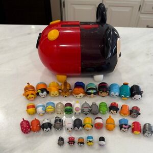Disney Tsum Tsum Mickey Mouse Carrier Case‎ with 39 Mini Figures